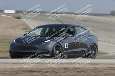 media/Oct-19-2025-Speed Ventures (Sun) [[a6e7fe67be]]/TC A/Session 2 (Outside Grapevine)/